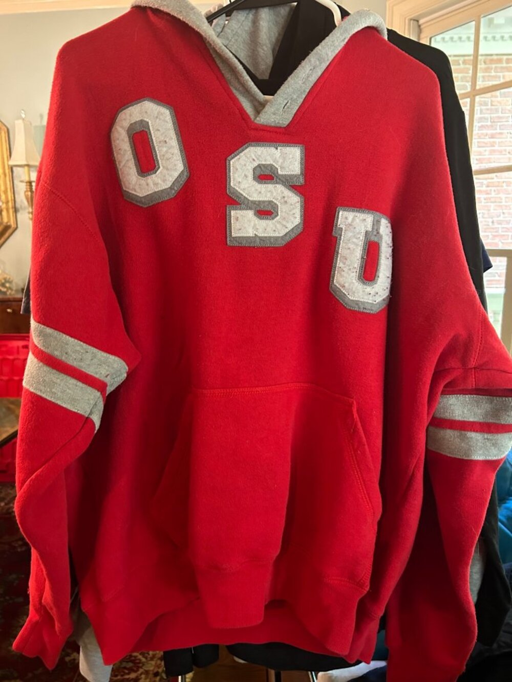 J. America Ohio State Buckeyes Red Gray Hoodie L